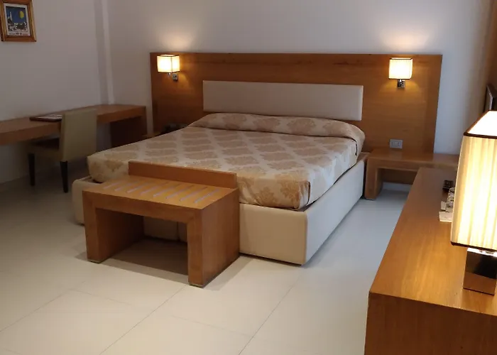 蒙特萨拉戈酒店 酒店 4*