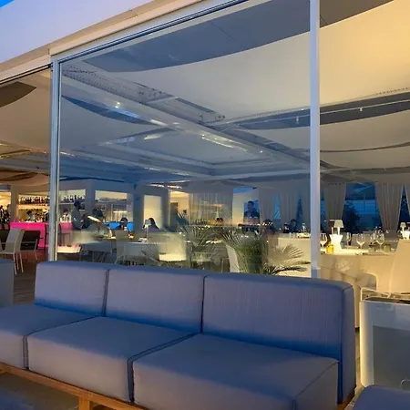 Monte Sarago 4* أوستوني